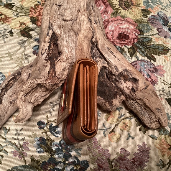 MCM Visetos Trifold Wallet in Cognac, Red & Black - Picture 11 of 11